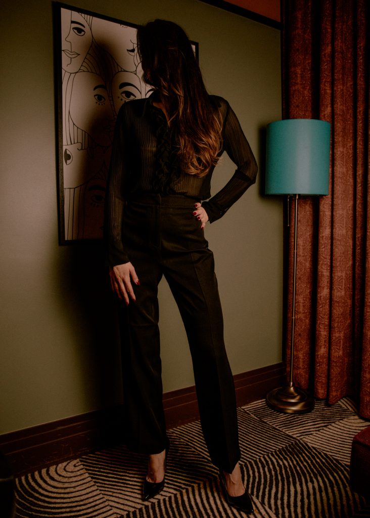 robin griffin the rendez vous club companions 2025 154